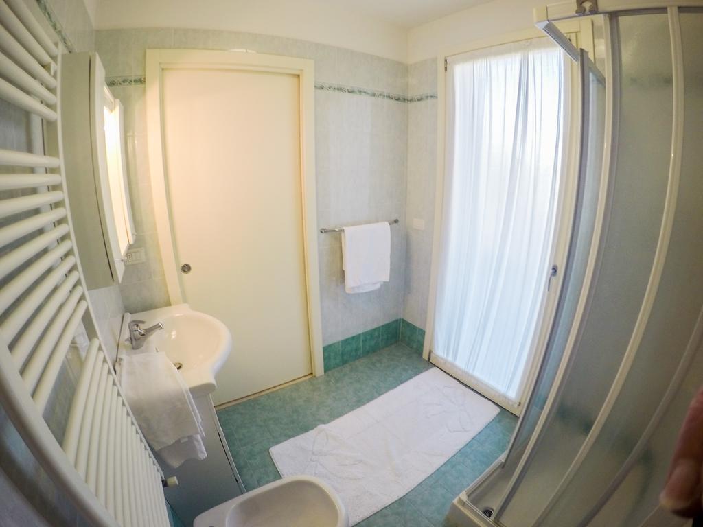 Residence Solemar - Agenzia Cocal カオルレ 部屋 写真